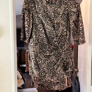 Vintage suit Size 14 suit absolutely gorgeous, pristine condition like new